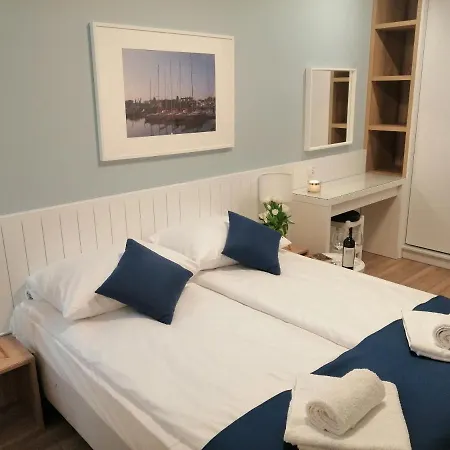 Cicha Przystan Platany Kolobřeh