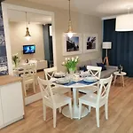 Cicha Przystan Platany דירה