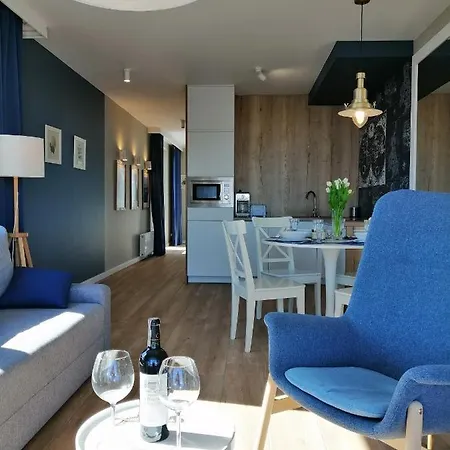 Daire Cicha Przystan Platany *